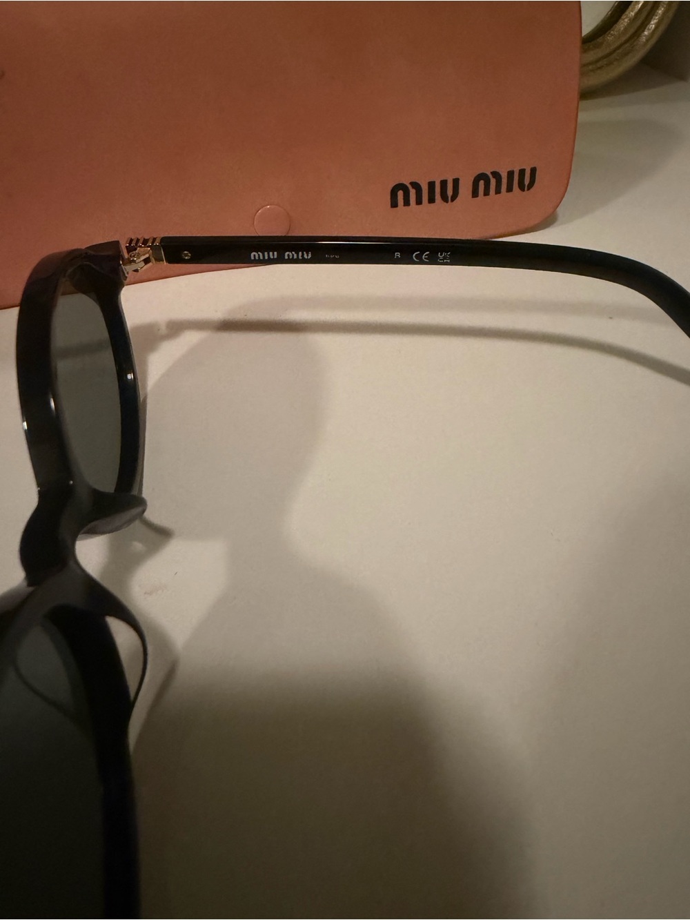 Sunglasses - Picture 3 of 5